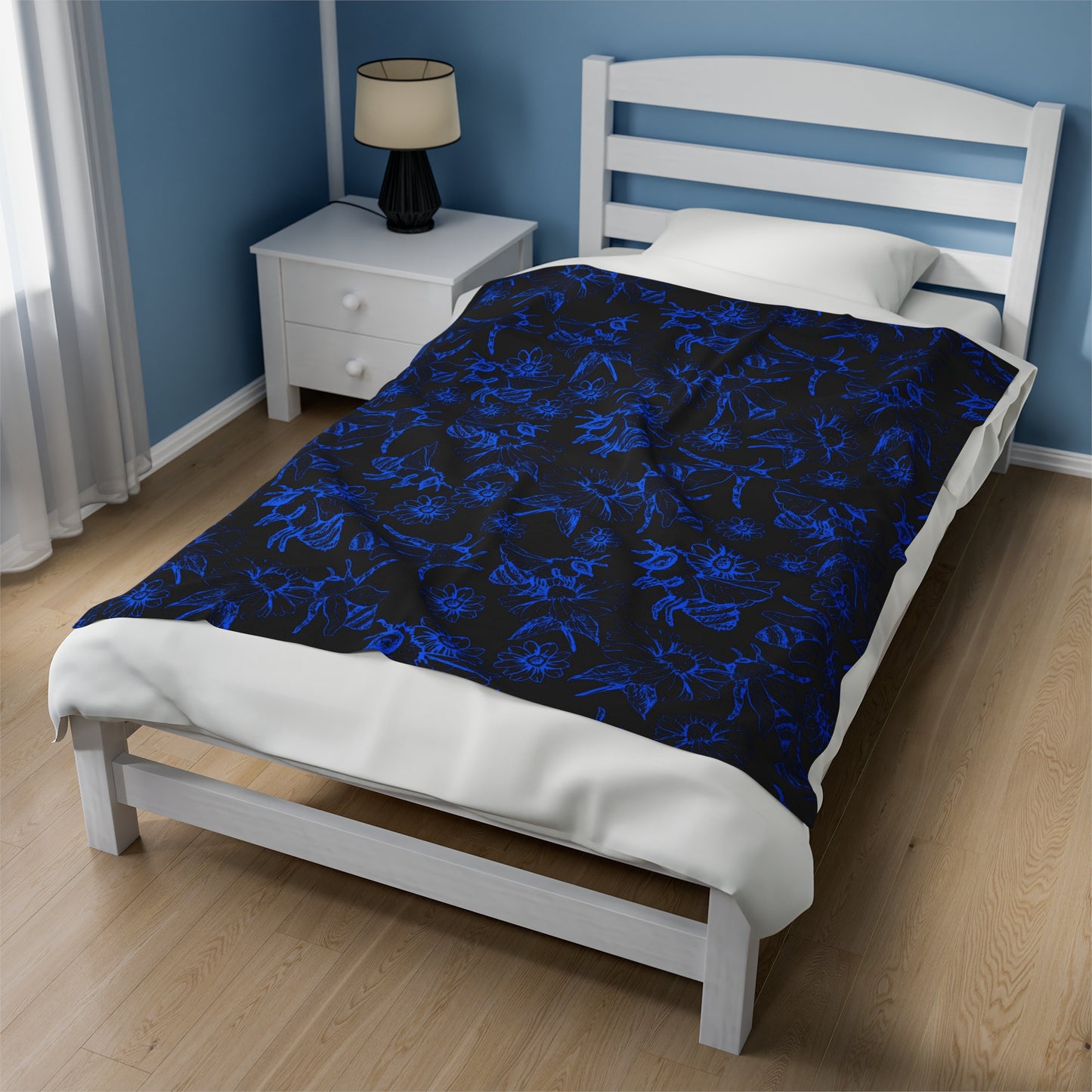 HoneyPlusCo Merch | Honey Bee Plush Blanket Style 4